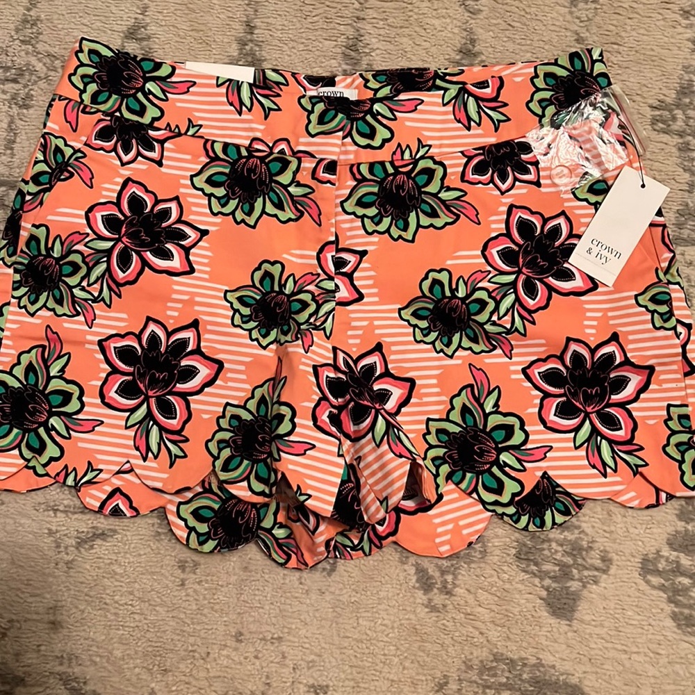 Crown and Ivy shorts size 4-brand new